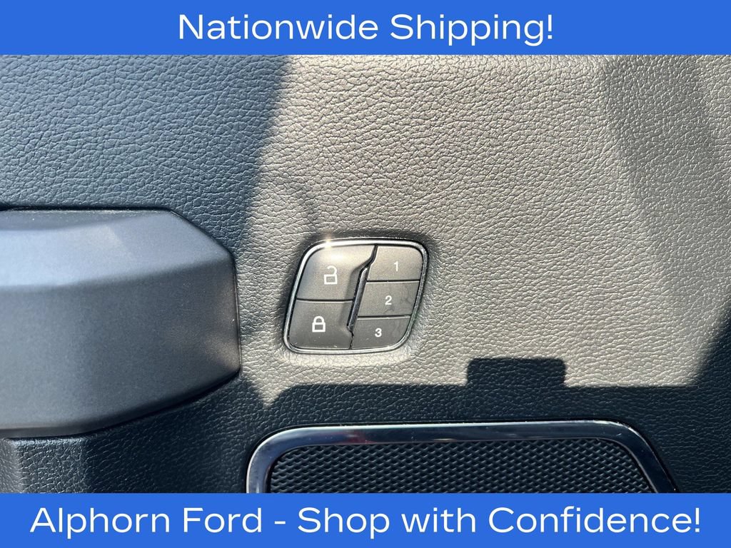 Used 2019 Ford F150 Platinum w/ Equipment Group 701A Luxury AWD/4WD image 13