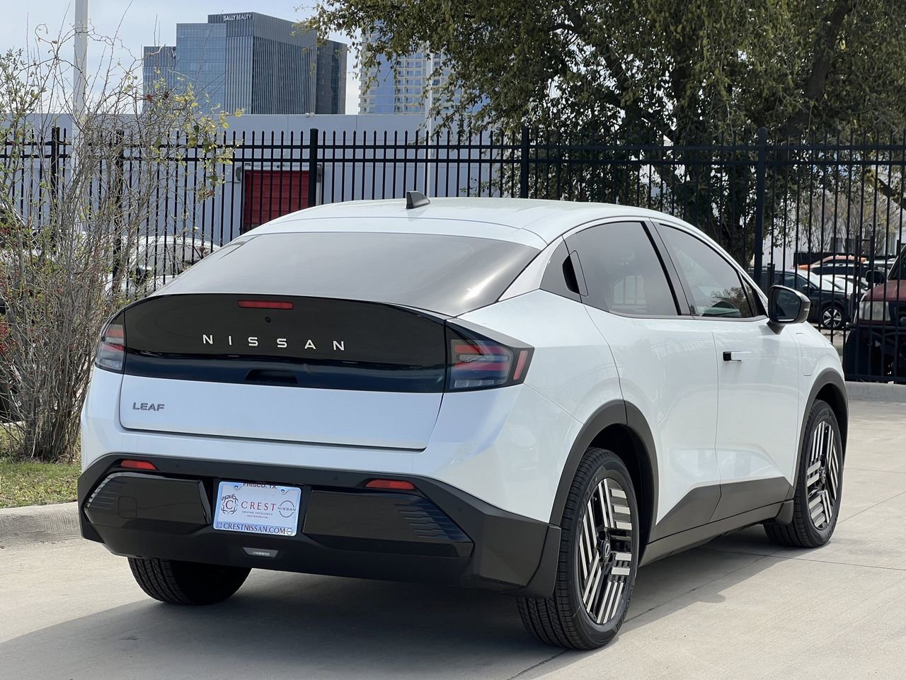 New 2026 Nissan Leaf SV+ image 4