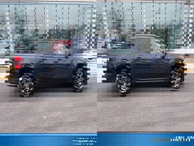 Used 2023 Ford Maverick XLT w/ Equipment Group 300A Standard image 9