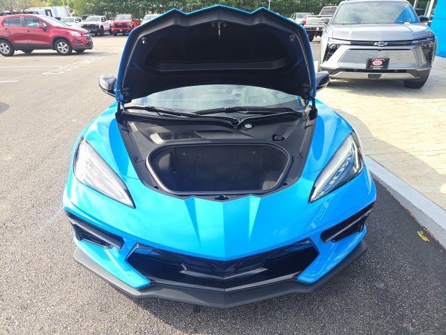 Used 2025 Chevrolet Corvette Stingray Coupe w/ Battery Protection Package image 3