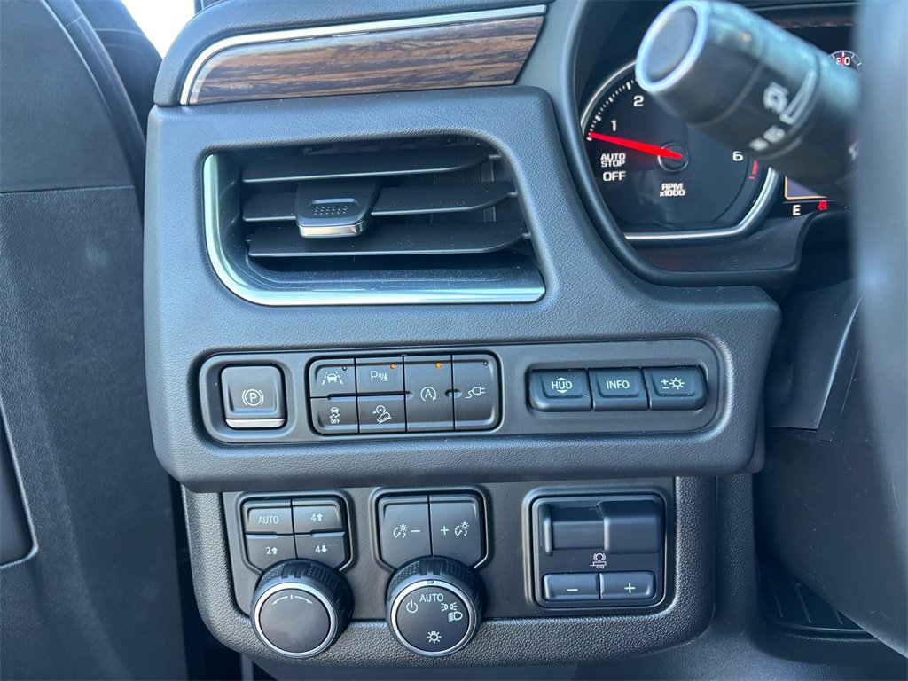 Used 2021 Chevrolet Tahoe High Country w/ Premium Package image 22