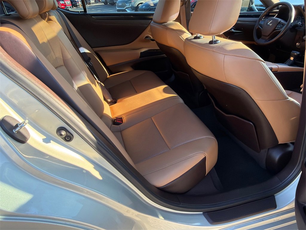 Used 2021 Lexus ES 350 w/ Accessory Package 2 image 15