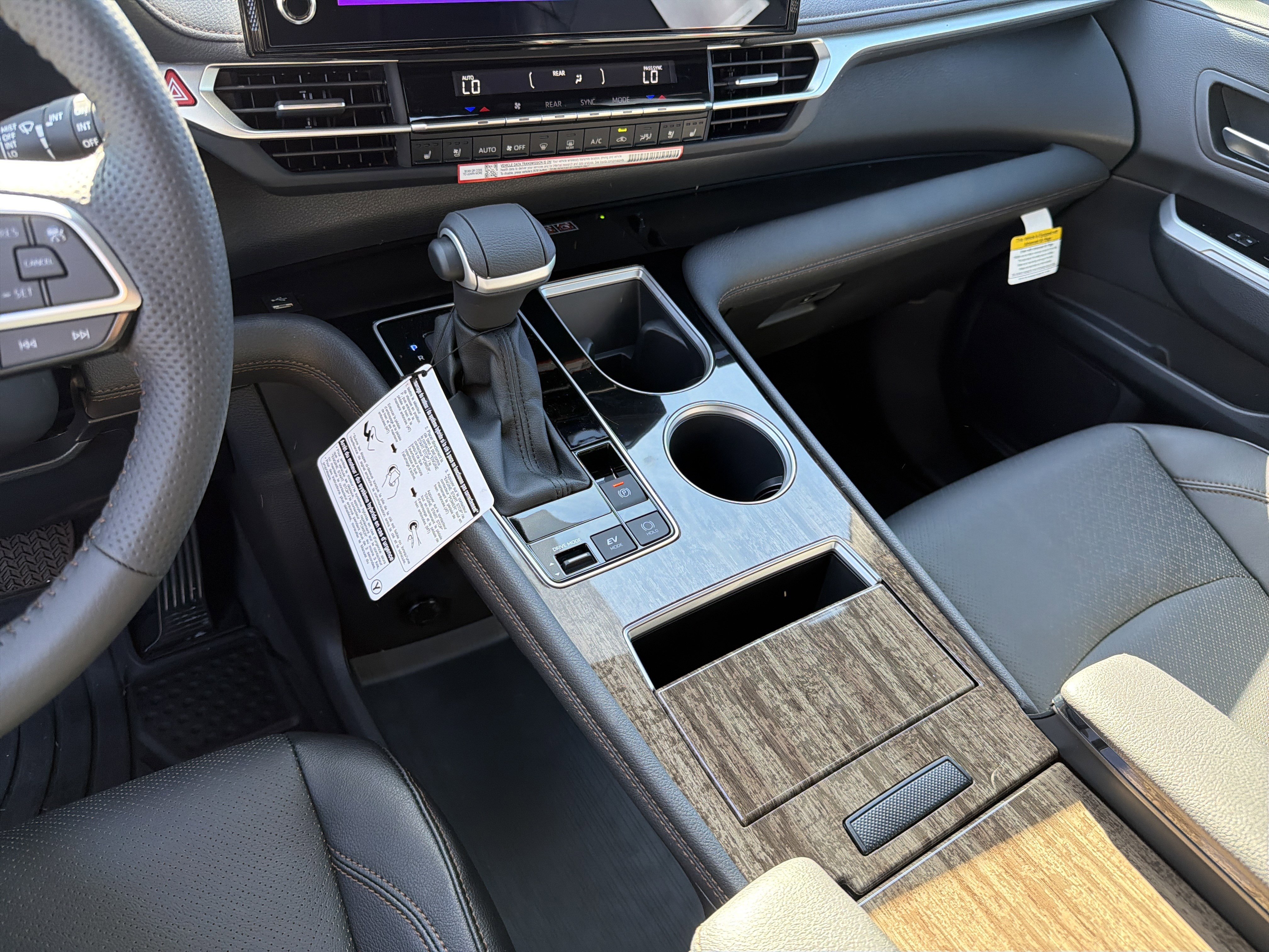 New 2026 Toyota Sienna Limited image 32