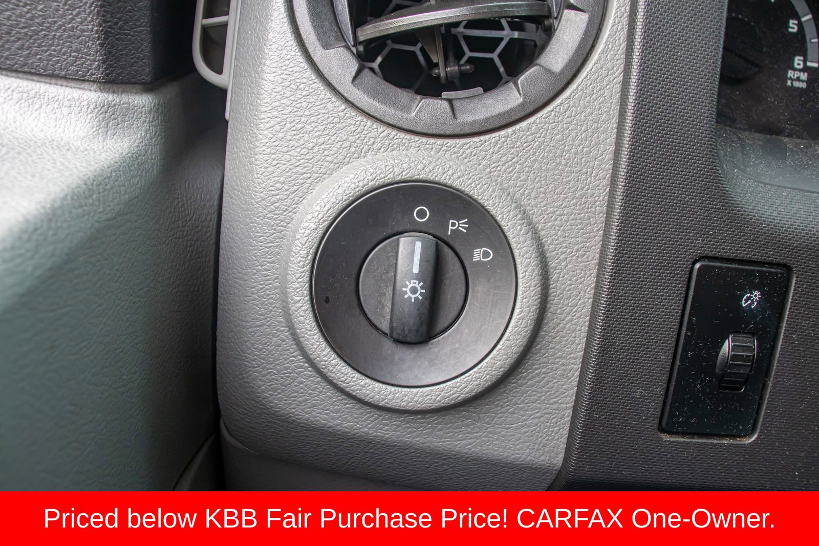 Used 2013 Ford E-350 and Econoline 350 Extended Super Duty w/ PWR Group image 20