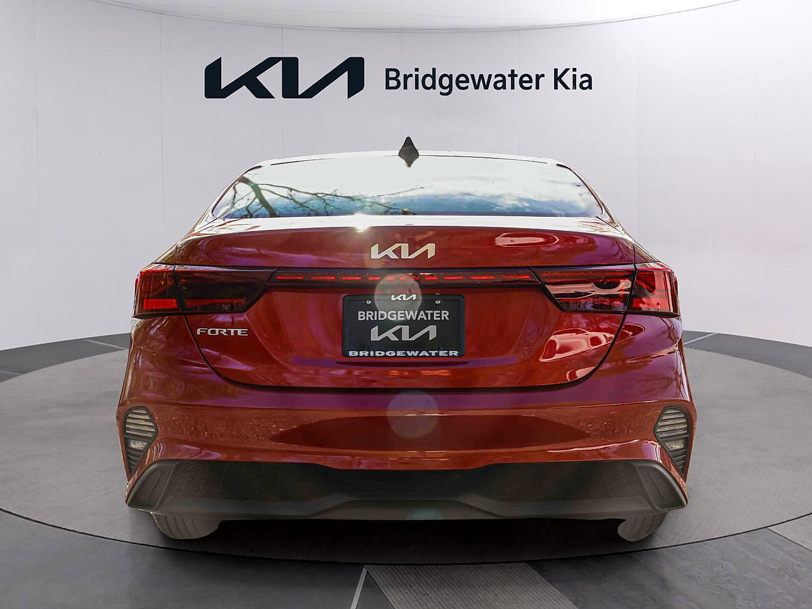 Certified 2024 Kia Forte LXS w/ LXS Technology Package FWD image 5