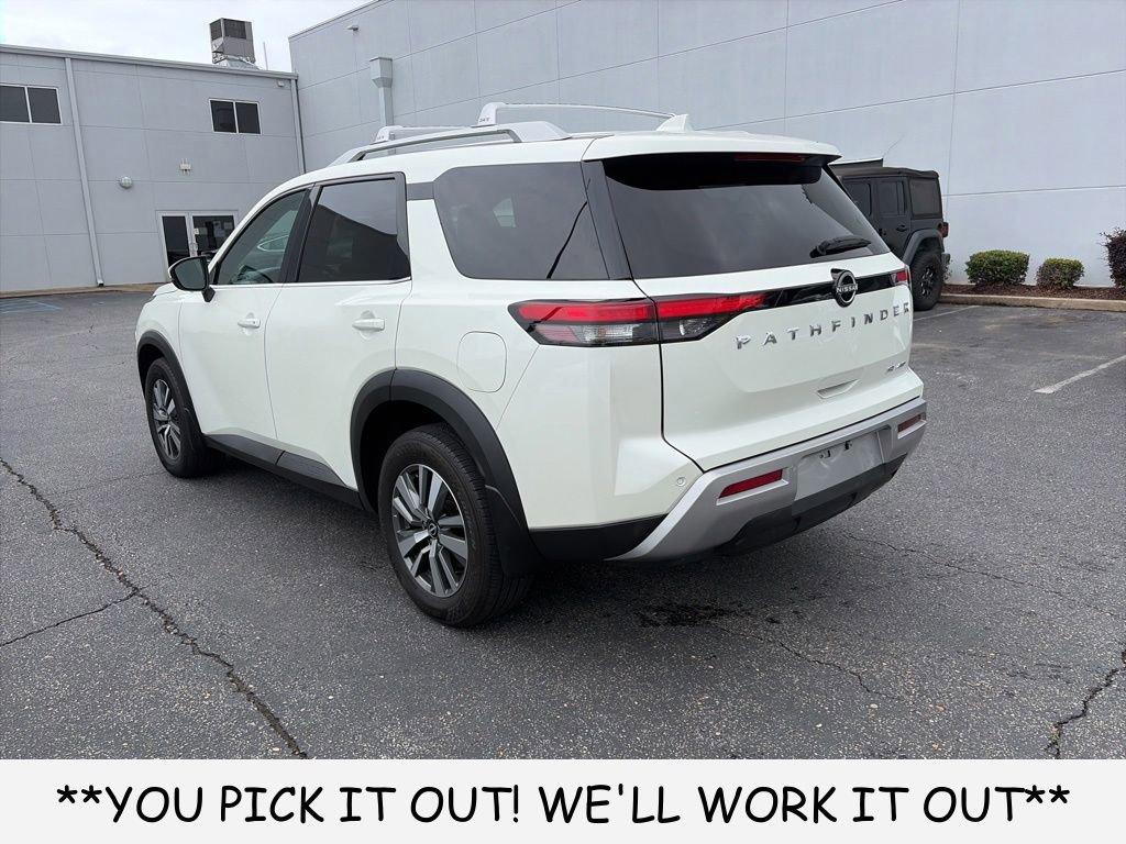 Used 2023 Nissan Pathfinder SL w/ Cargo Package AWD/4WD image 4