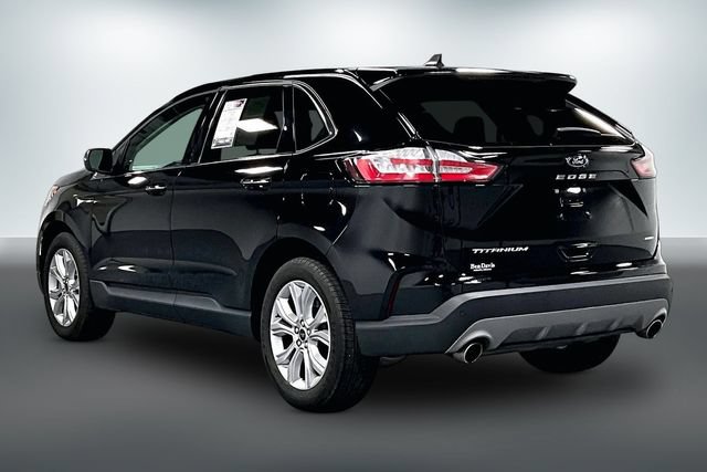 Used 2023 Ford Edge Titanium w/ Cargo Accessory Package AWD/4WD image 5