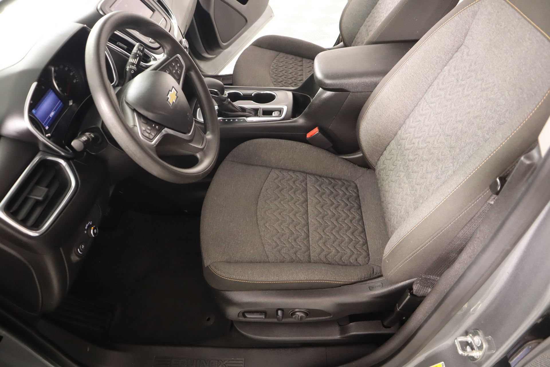 Used 2023 Chevrolet Equinox LT FWD image 10