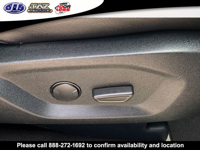 Used 2019 Ford Explorer XLT w/ Equipment Group 202A AWD/4WD image 16