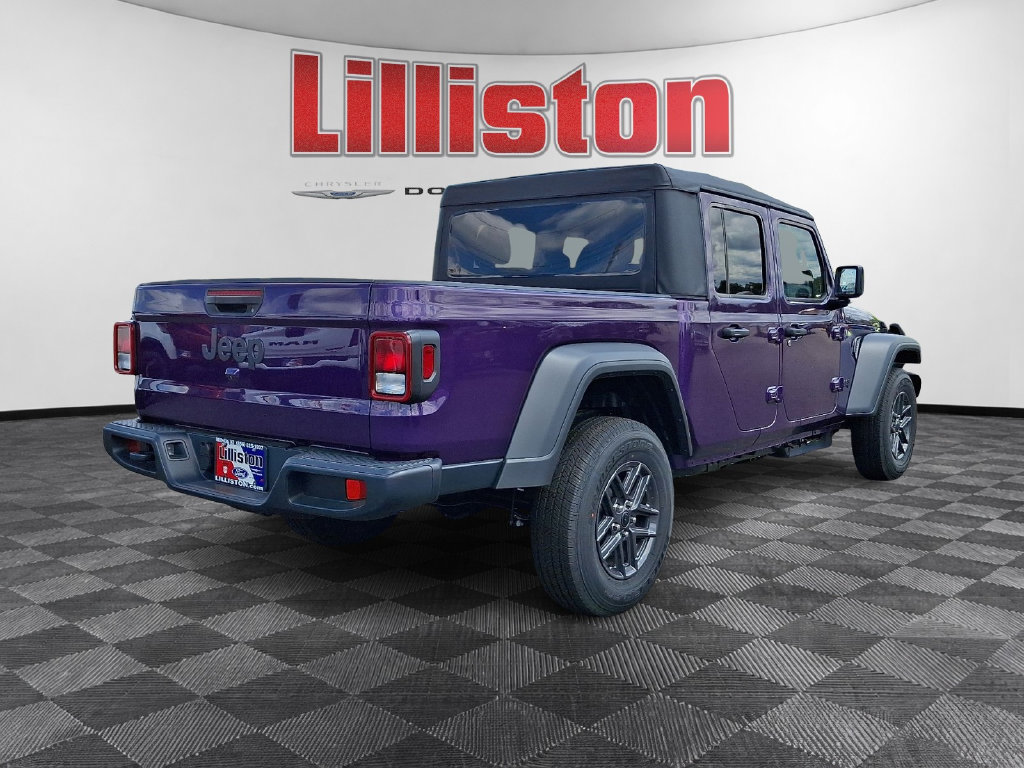 New 2026 Jeep Gladiator Sport AWD/4WD image 4