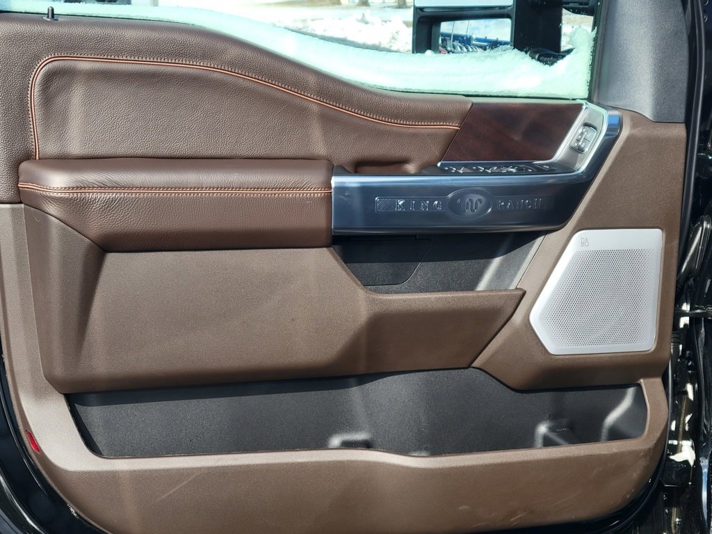 New 2025 Ford F250 King Ranch w/ Chrome Package image 33