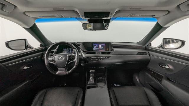 Used 2019 Lexus ES 350 w/ Premium Package FWD image 27