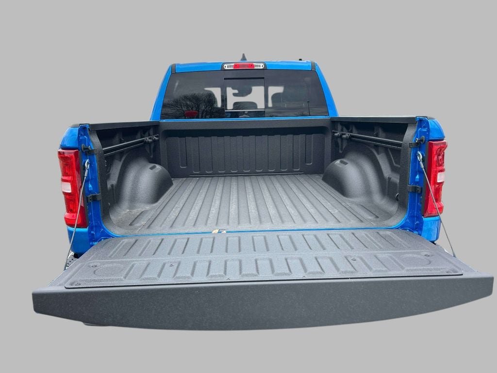 New 2026 RAM 1500 Big Horn AWD/4WD image 5