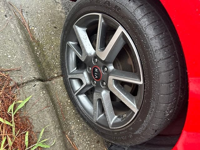 Certified 2021 Kia Soul Turbo FWD image 4