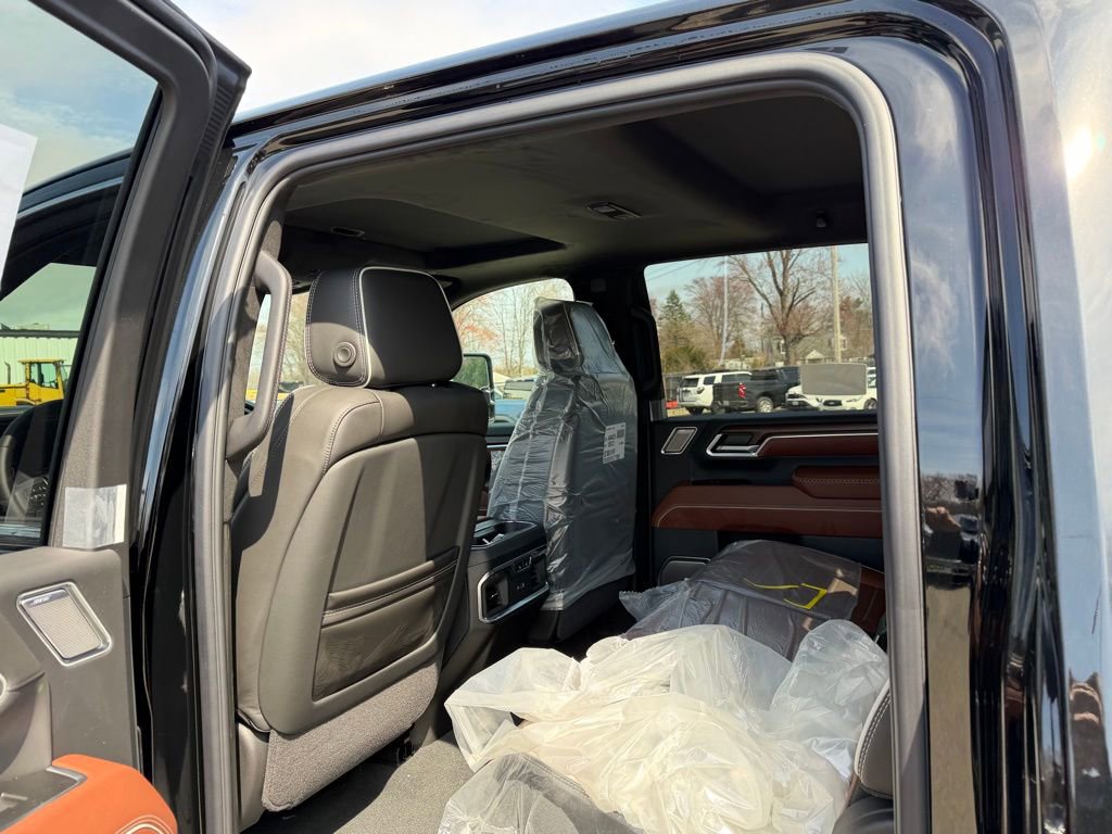 New 2026 GMC Sierra 3500 Denali Ultimate image 11