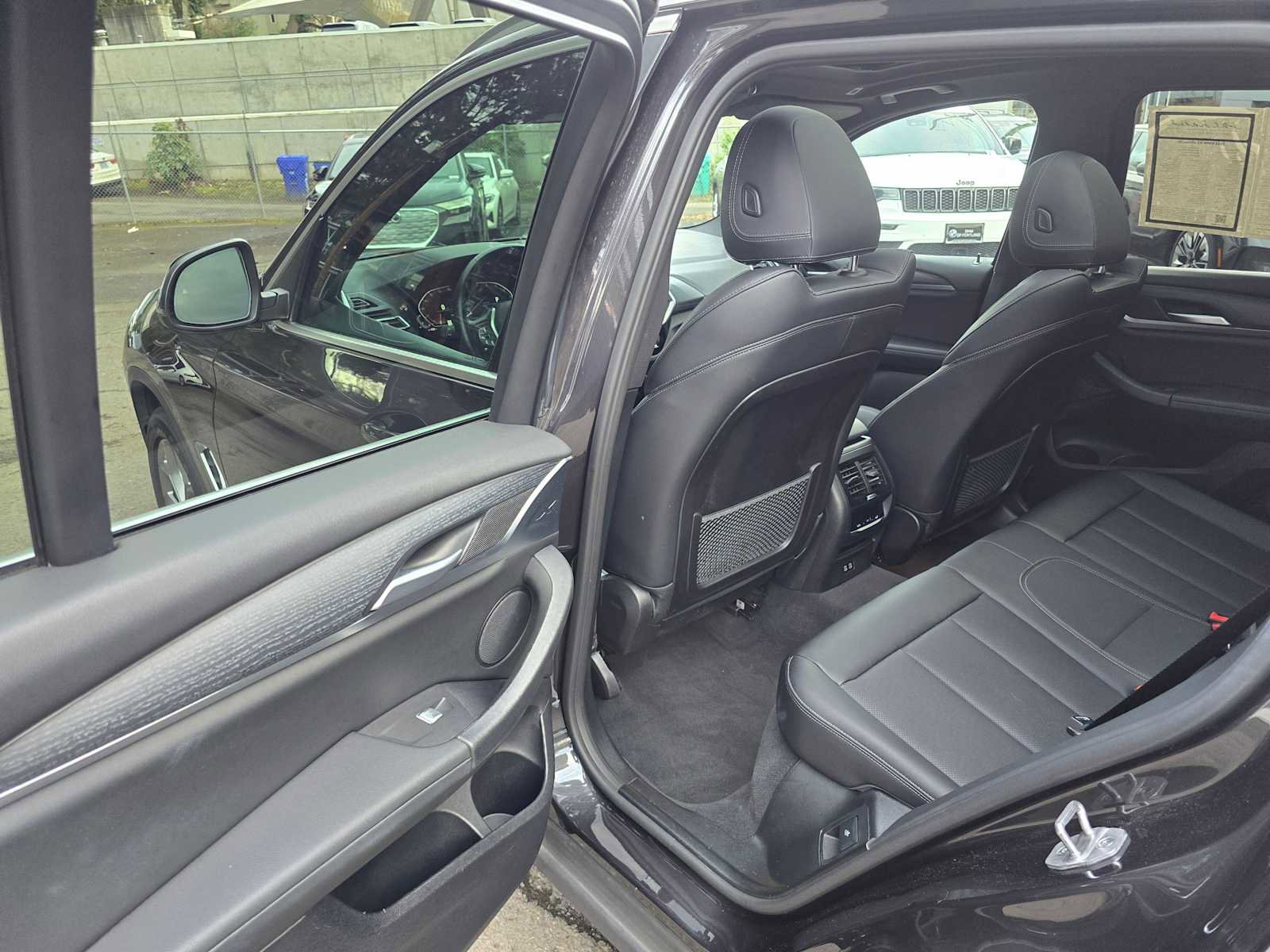 Used 2024 BMW X3 xDrive30i image 15