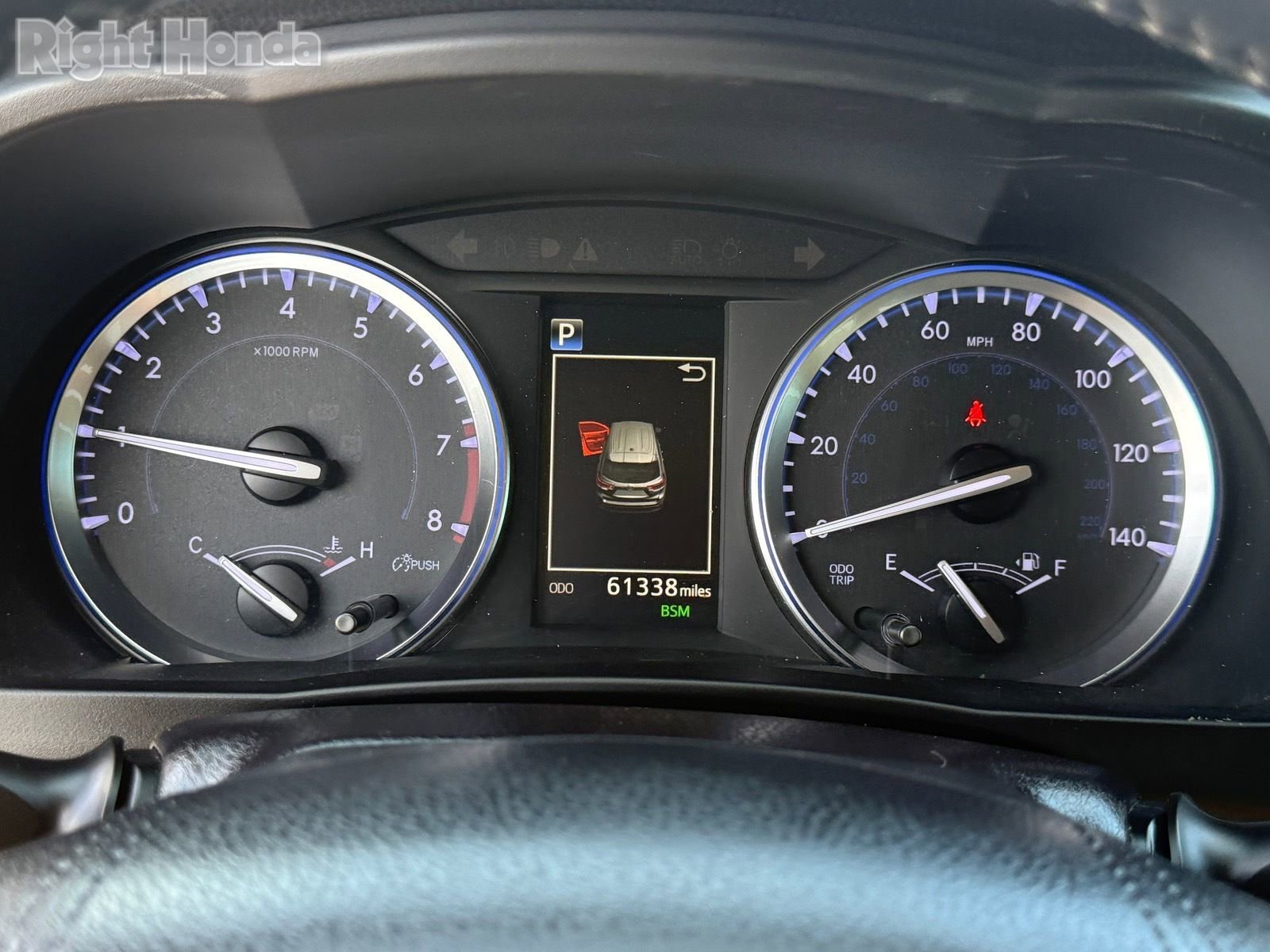 Used 2019 Toyota Highlander XLE FWD image 19