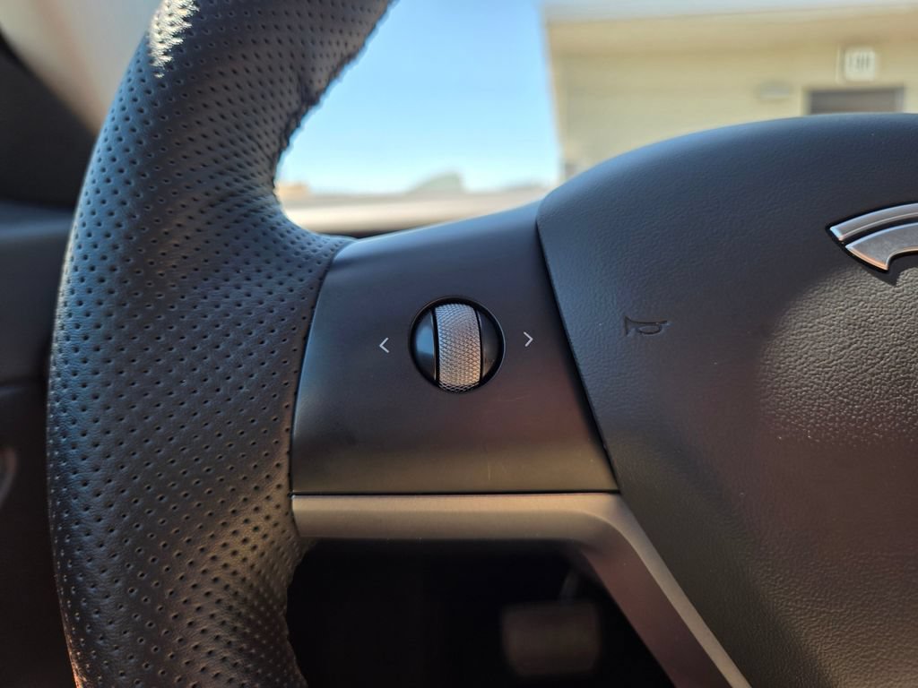 Used 2021 Tesla Model 3 Standard Range Plus RWD image 32