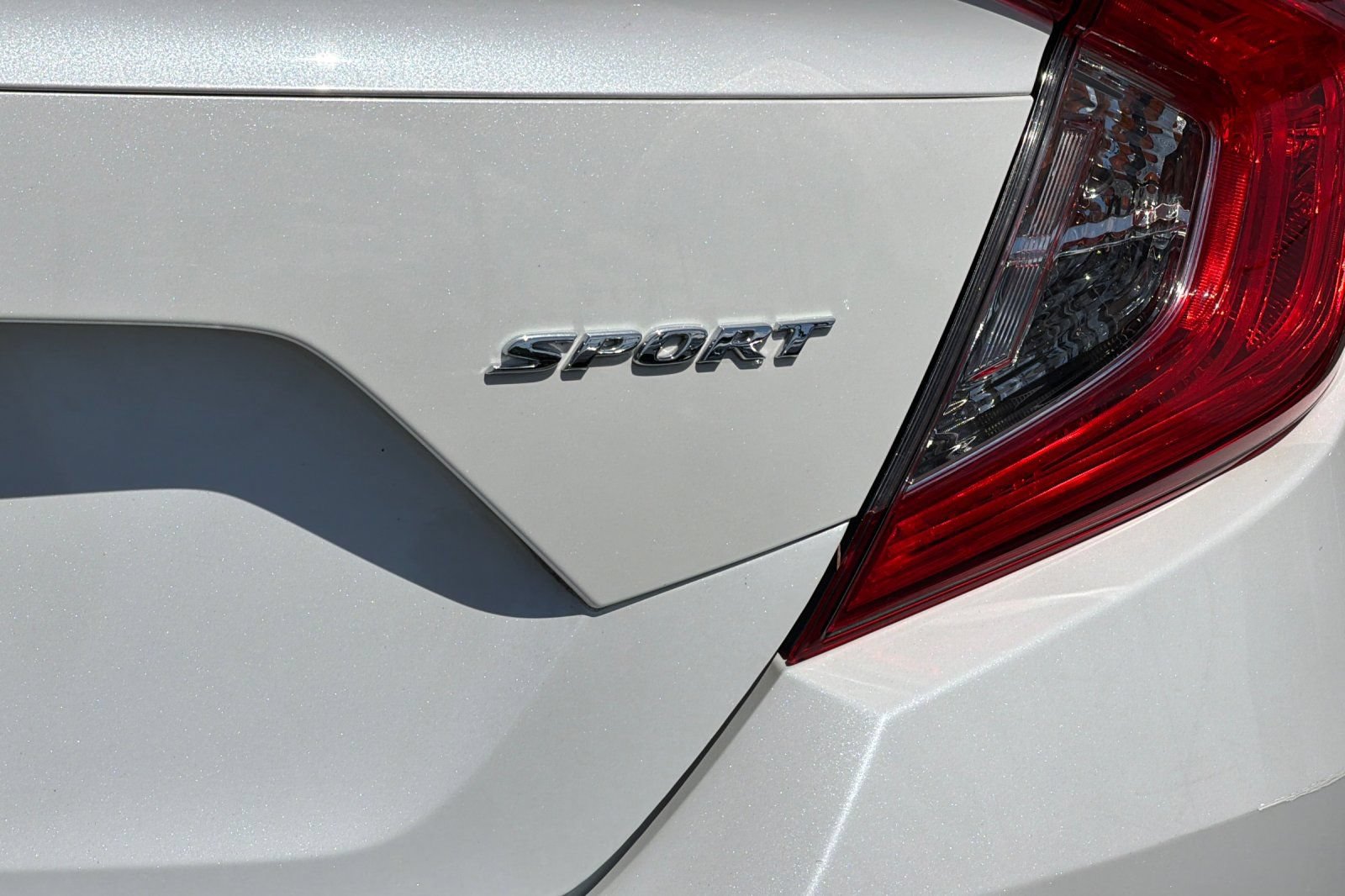 Used 2020 Honda Civic Sport image 28