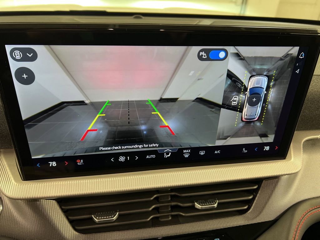 New 2026 Ford Explorer ST-Line w/ ST-Line Street Pack image 11