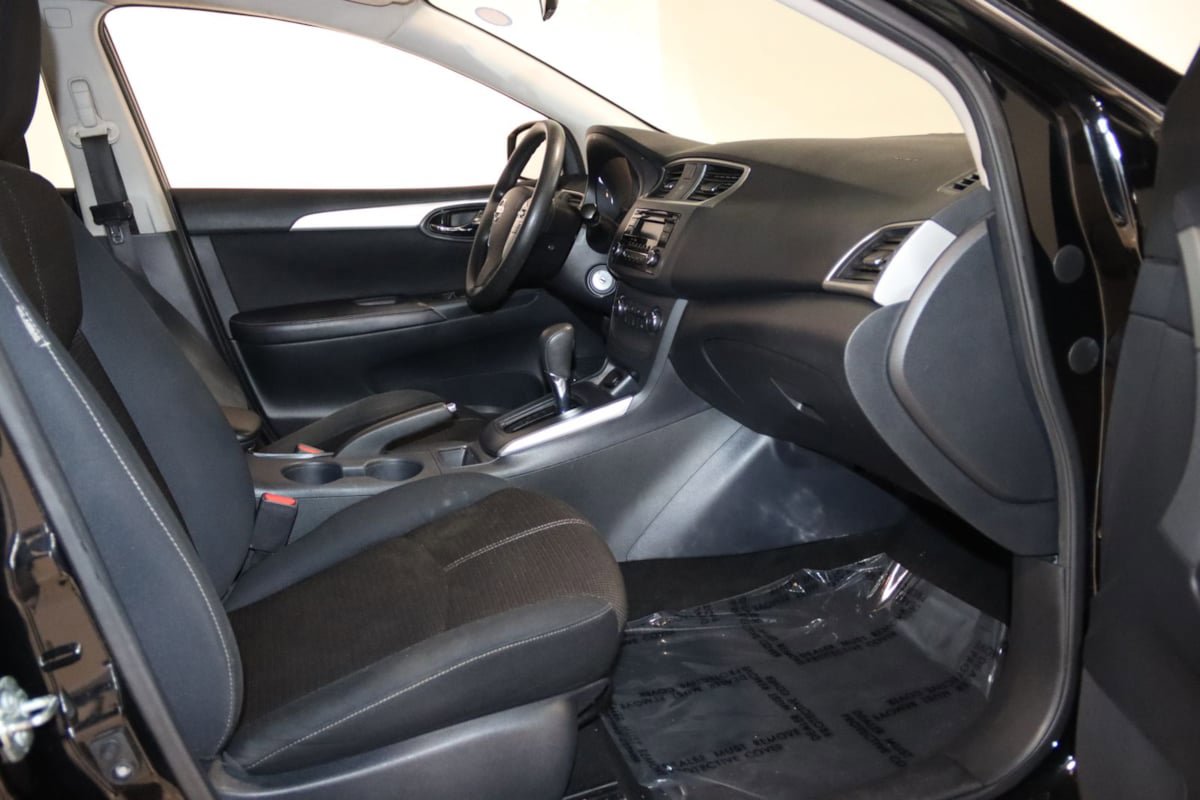 Used 2017 Nissan Sentra S FWD image 46