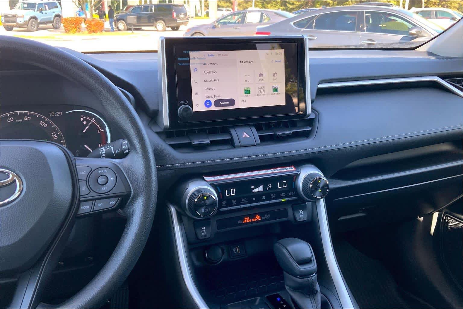 Used 2025 Toyota RAV4 XLE w/ Convenience Package FWD image 7