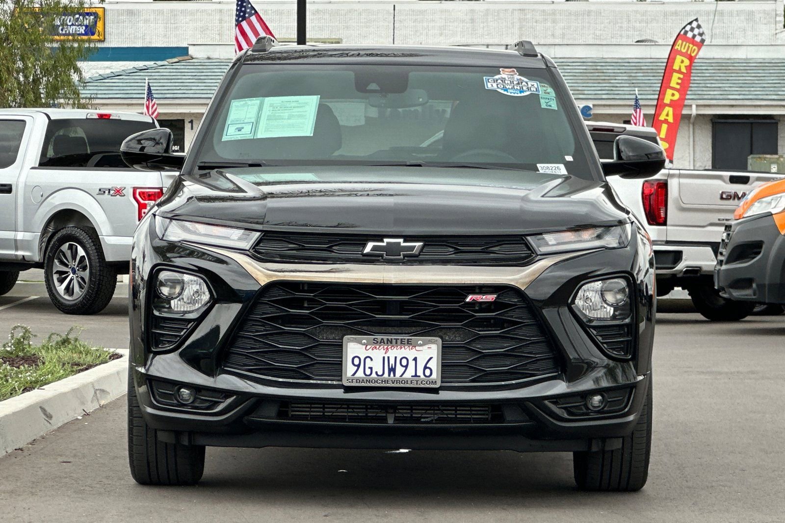 Used 2023 Chevrolet TrailBlazer RS w/ Convenience Package image 9