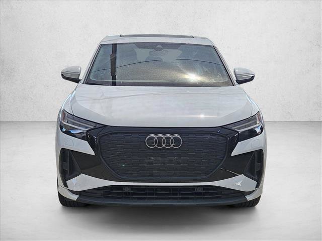 Certified 2023 Audi Q4 e-tron Prestige w/ Black Optic Package AWD/4WD image 2