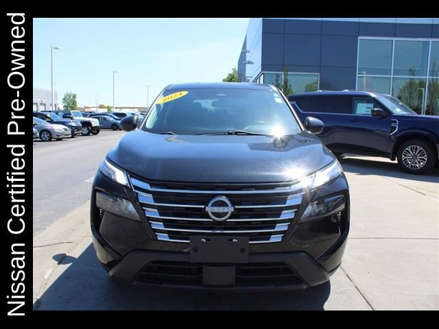 Certified 2024 Nissan Rogue S AWD/4WD image 2