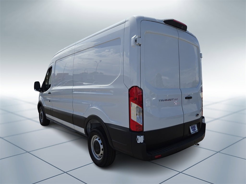 New 2025 Ford Transit 250 148 Medium Roof image 4