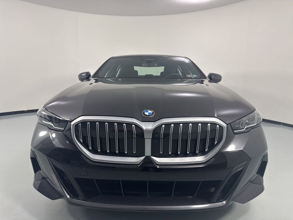 Used 2024 BMW 530i xDrive w/ M Sport Package AWD/4WD image 2