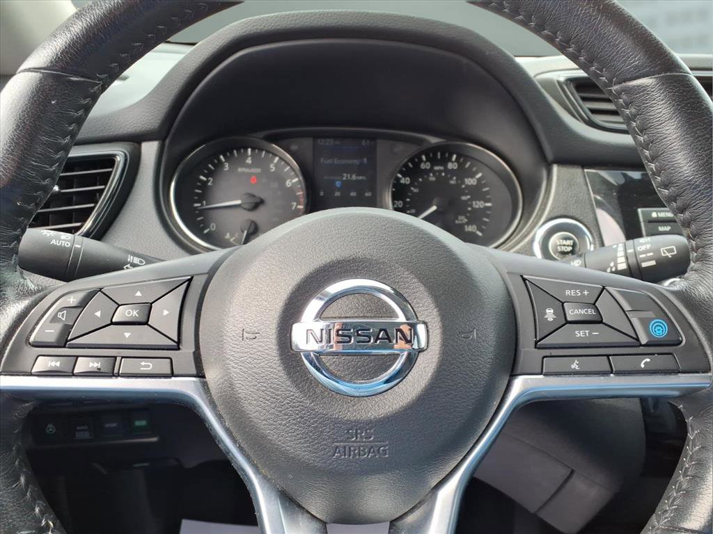 Used 2019 Nissan Rogue SV w/ Premium Package image 26
