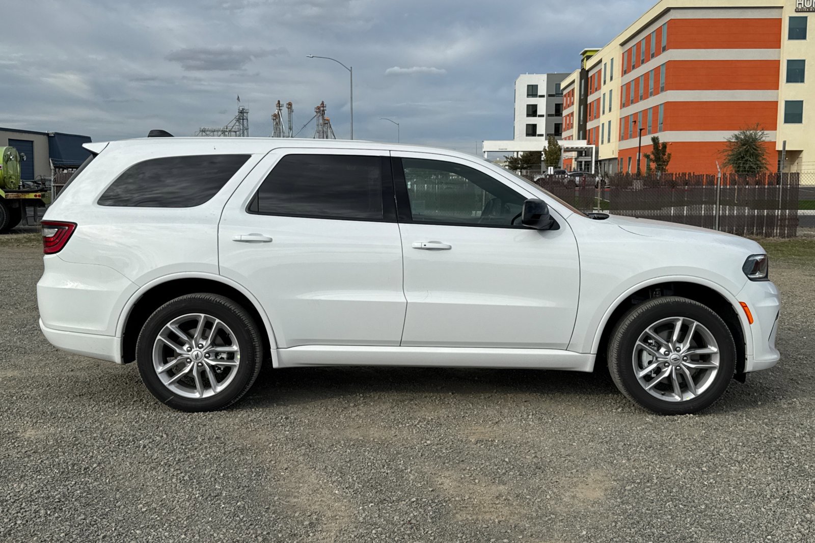 New 2026 Dodge Durango GT image 2