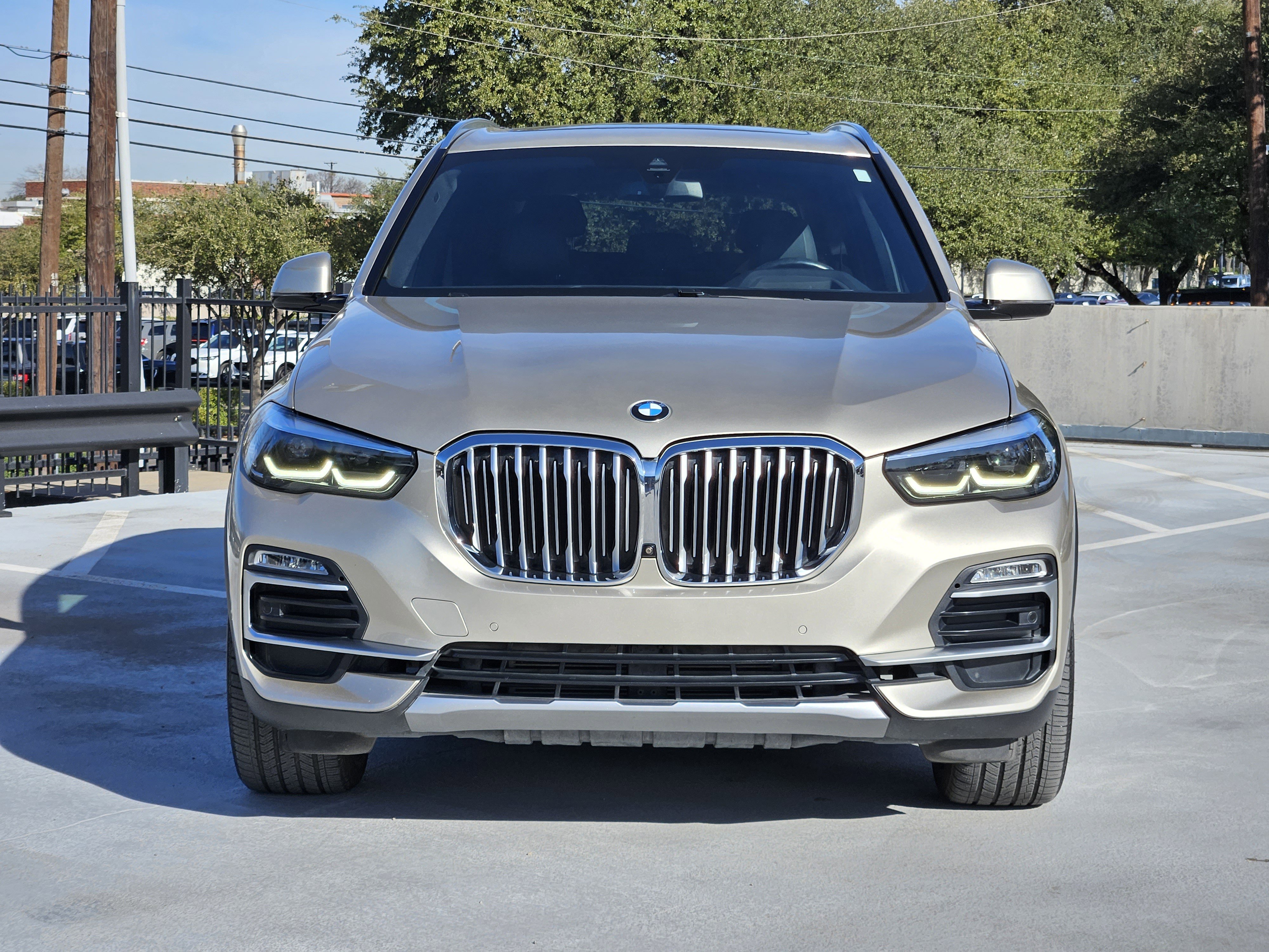 Used 2019 BMW X5 xDrive40i w/ Premium Package image 6