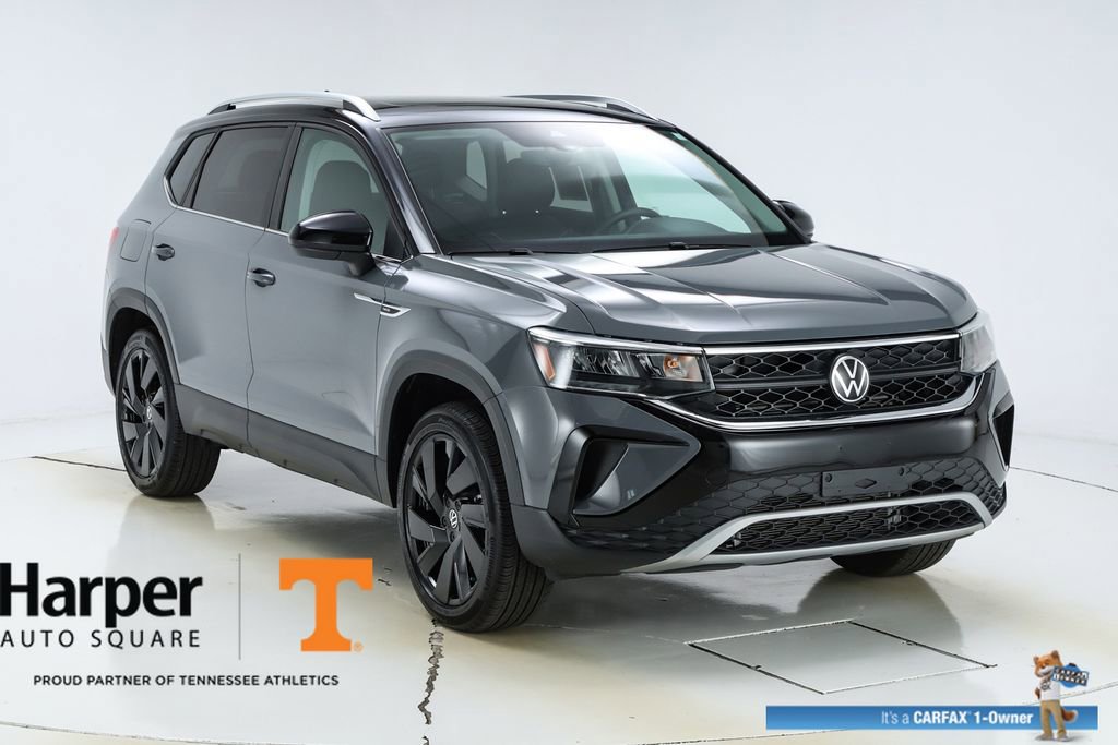 Used 2024 Volkswagen Taos SE w/ Panoramic Sunroof Package image 53