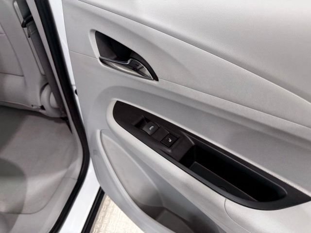 Used 2017 Chevrolet Bolt Premier w/ Driver Confidence II Package FWD image 23