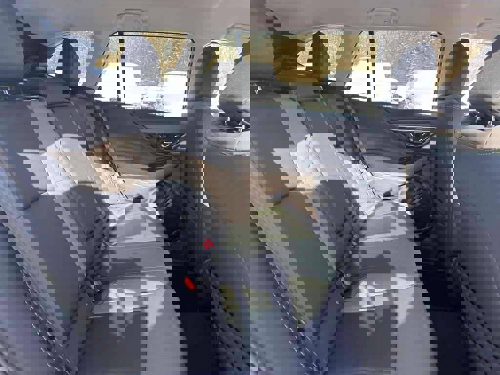 Used 2023 Subaru Outback Onyx Edition image 32