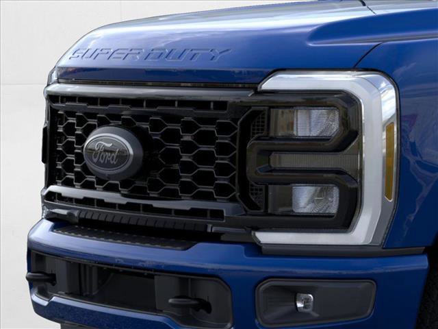 New 2026 Ford F250 Lariat w/ Black Appearance Package image 17