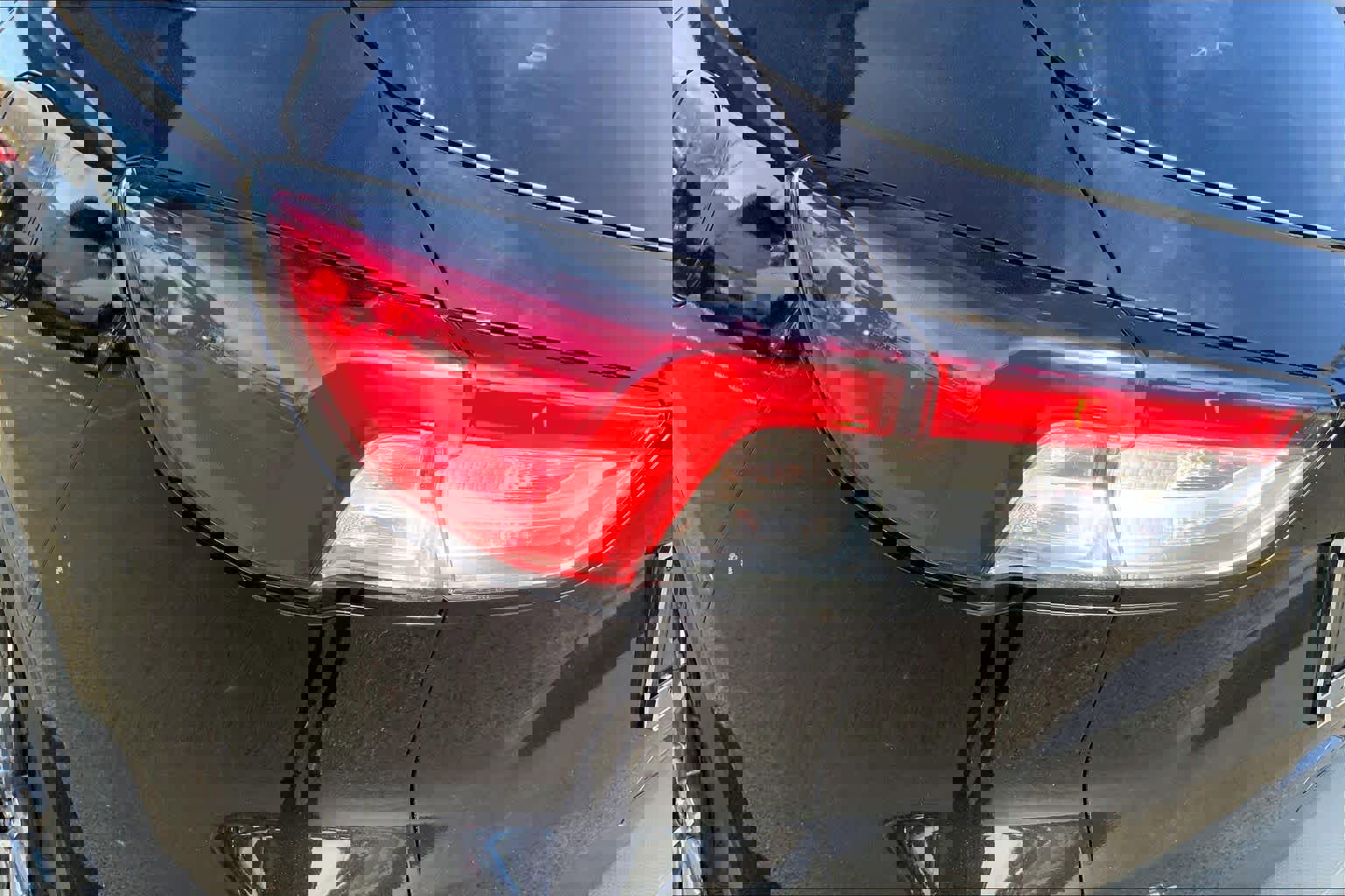 Used 2022 Ford Escape SEL w/ Technology Package image 28