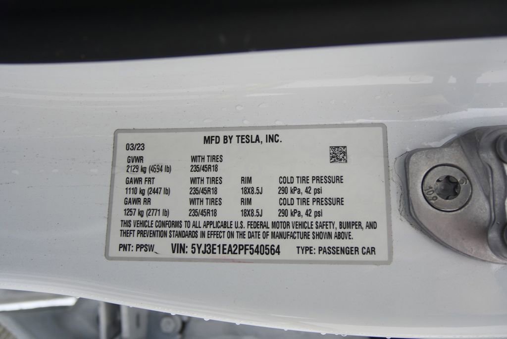 Used 2023 Tesla Model 3 Standard Range image 25
