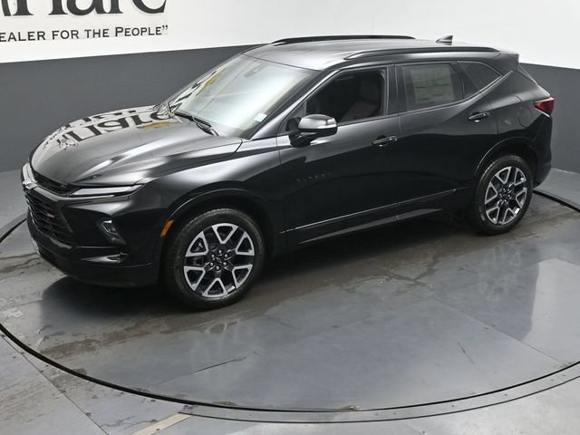 New 2026 Chevrolet Blazer RS w/ LPO, Floor Liner Package FWD image 22
