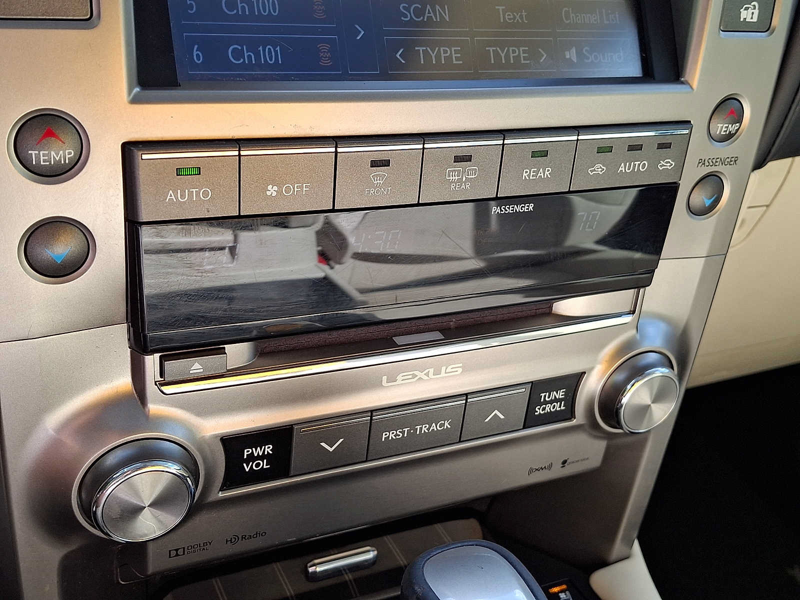Used 2020 Lexus GX 460 Premium w/ Premium Package AWD/4WD image 17