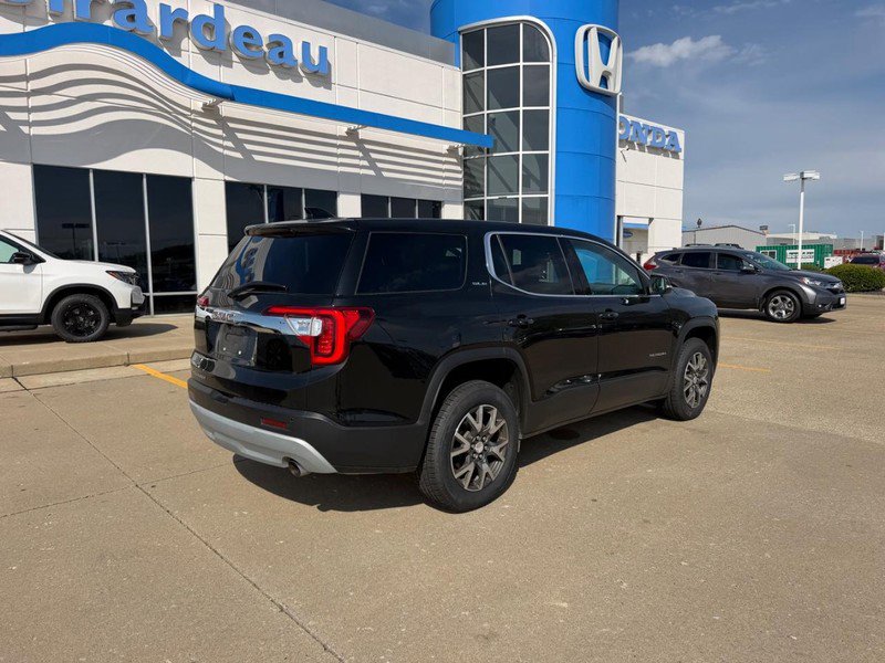 Used 2020 GMC Acadia SLE FWD image 2