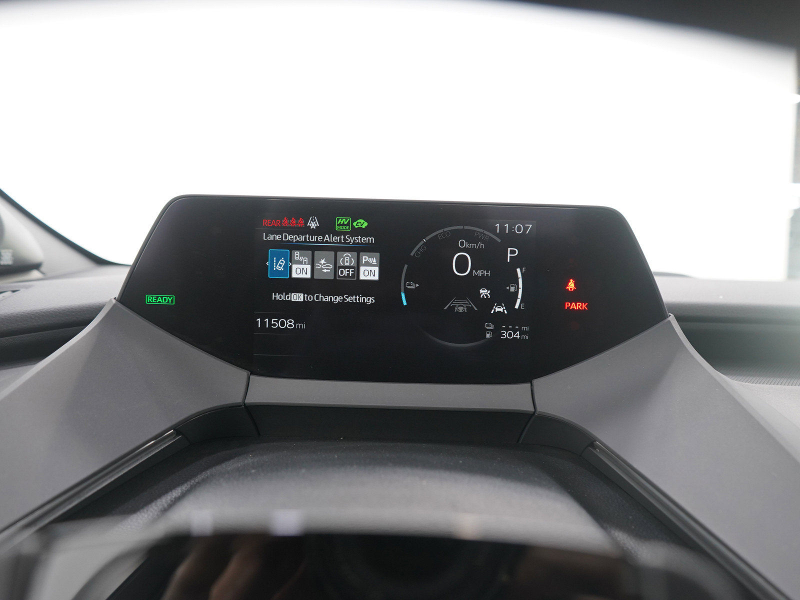 Used 2026 Toyota Prius Plug-In Hybrid image 27