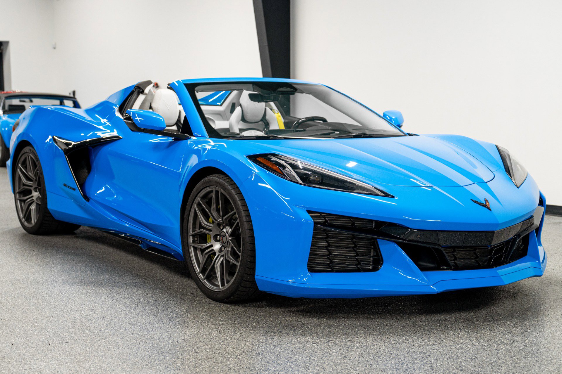 Used 2024 Chevrolet Corvette Z06 w/ Battery Protection Package image 3