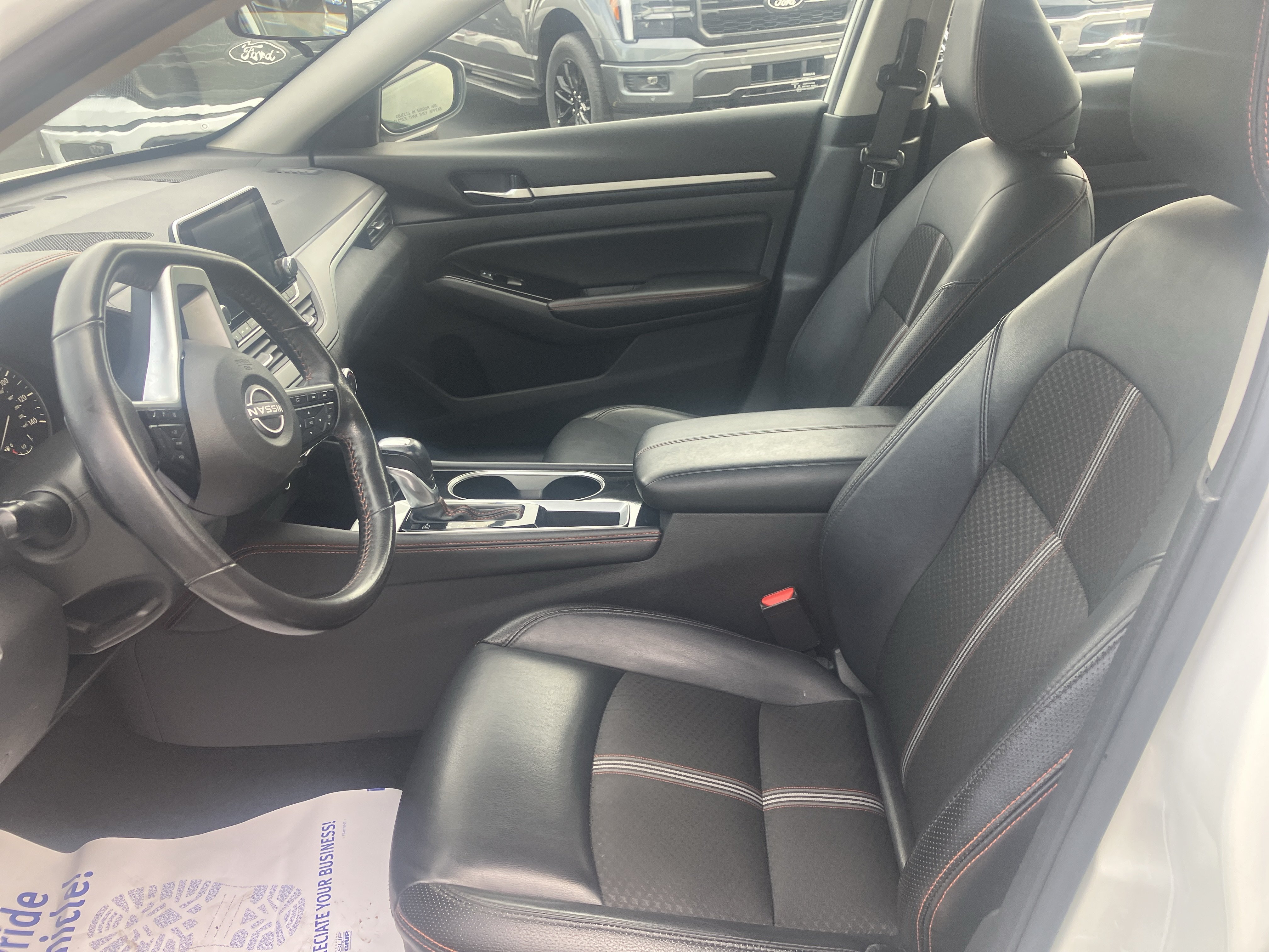 Used 2024 Nissan Altima 2.5 SR FWD image 20