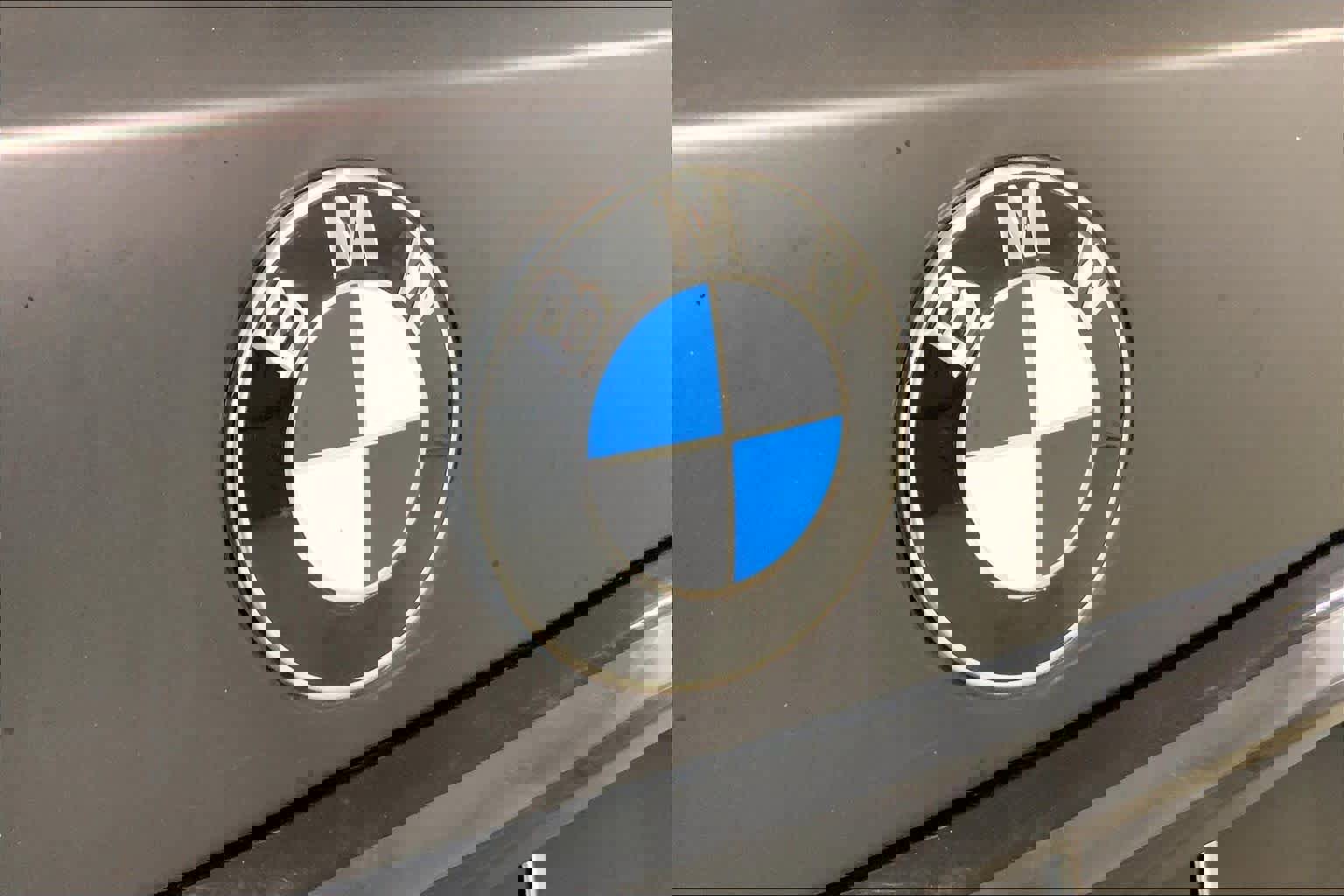 Used 2024 BMW X7 M60i w/ Executive Package image 30