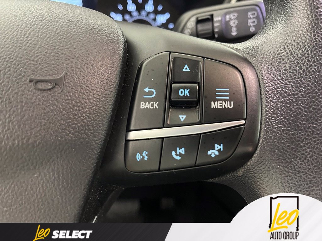 Used 2022 Ford Escape SE AWD/4WD image 16