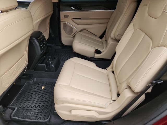 Used 2021 Jeep Grand Cherokee L Limited AWD/4WD image 30