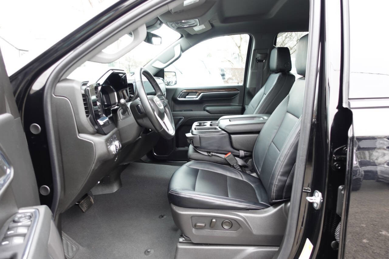 Used 2024 GMC Sierra 1500 Elevation AWD/4WD image 19